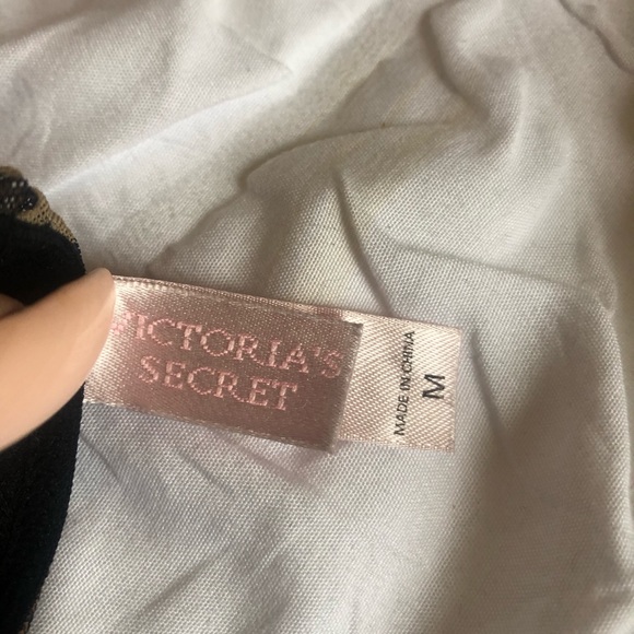 Victoria’s Secret Leopard Bralette - Picture 4 of 4